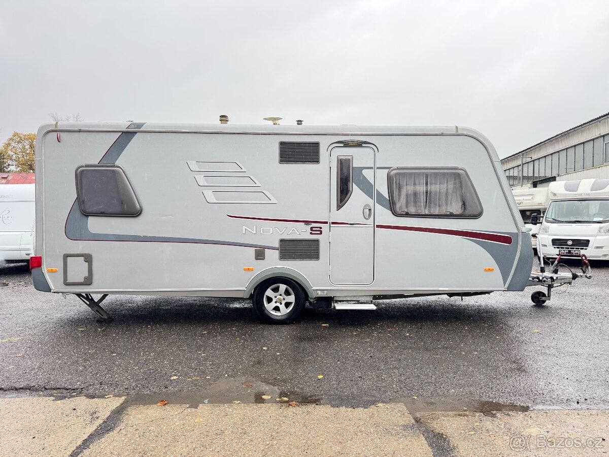 HYMER Nova-S 545 ~ Francouzská postel