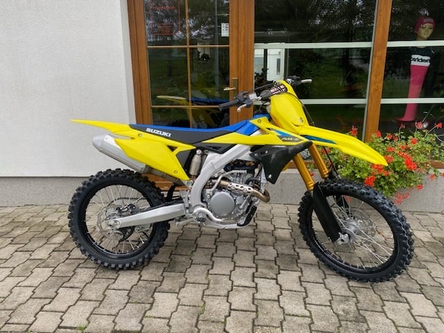 SUZUKI RMZ 250