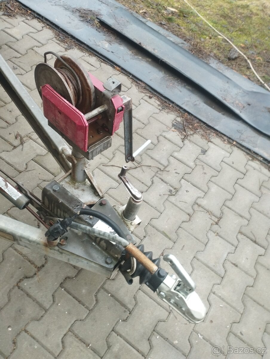 Přepravník automobilů