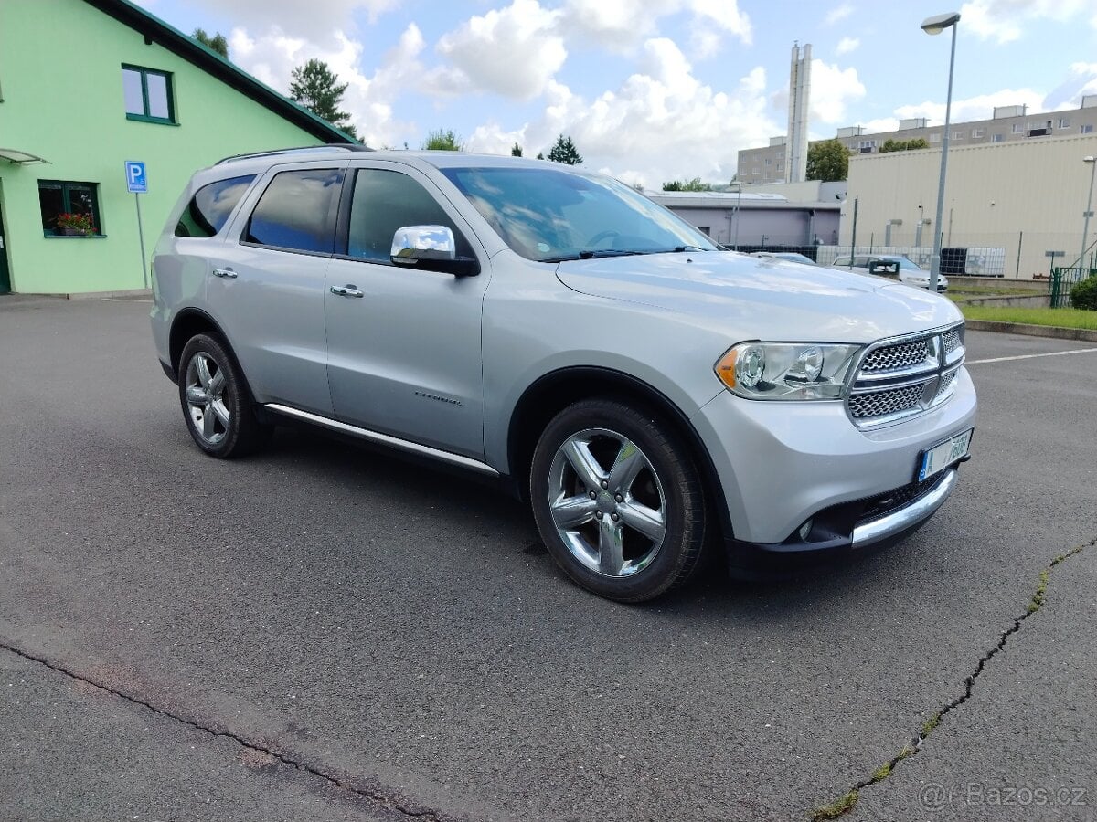 Dodge Durango Citadel, 4x4, 5.7 HEMI, 7-mi místné