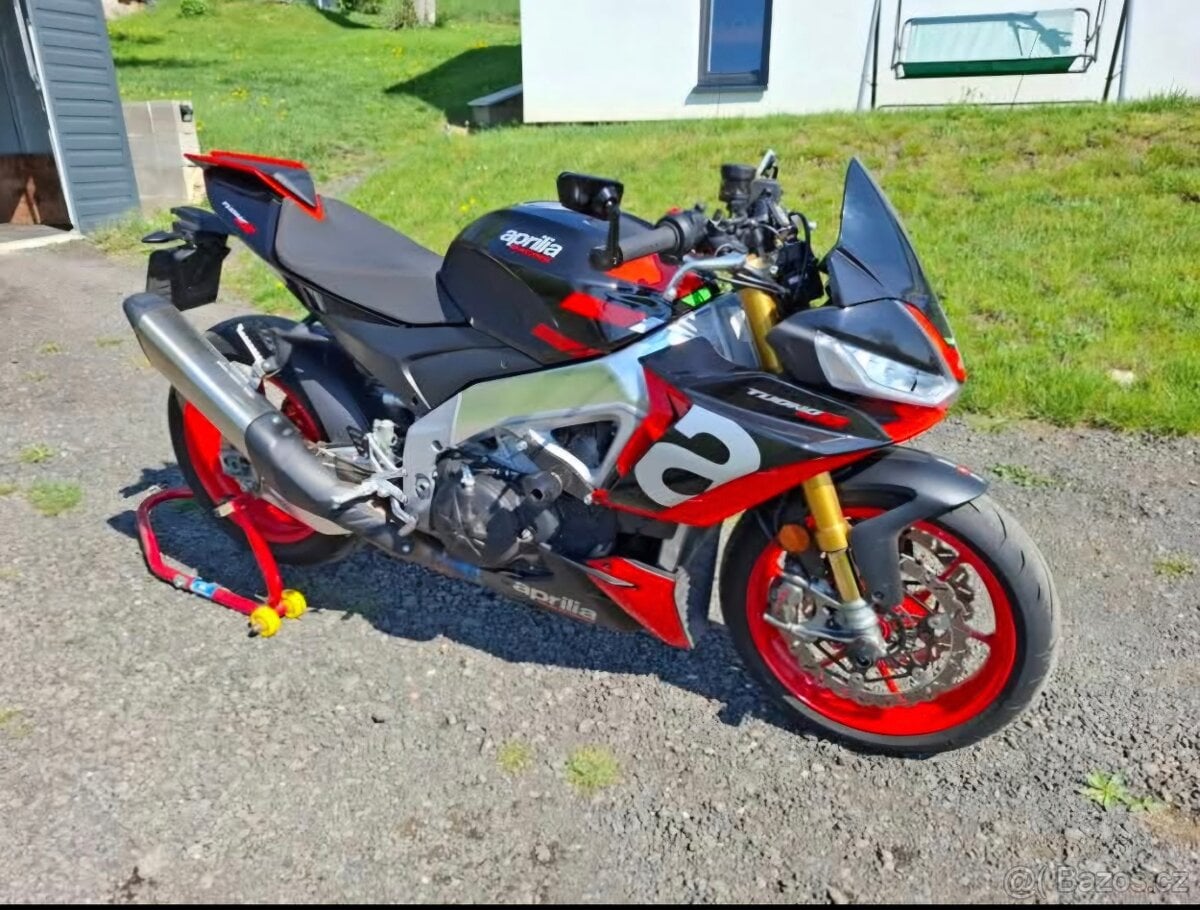 Aprilia Tuono V4 1100 Factory r.v. 2022