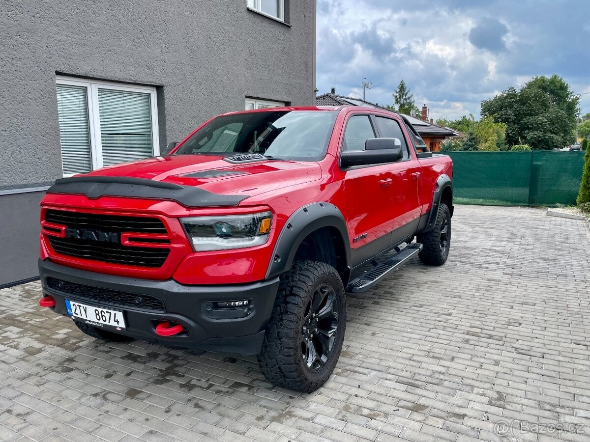 Půjčovna auta Dodge RAM 1500