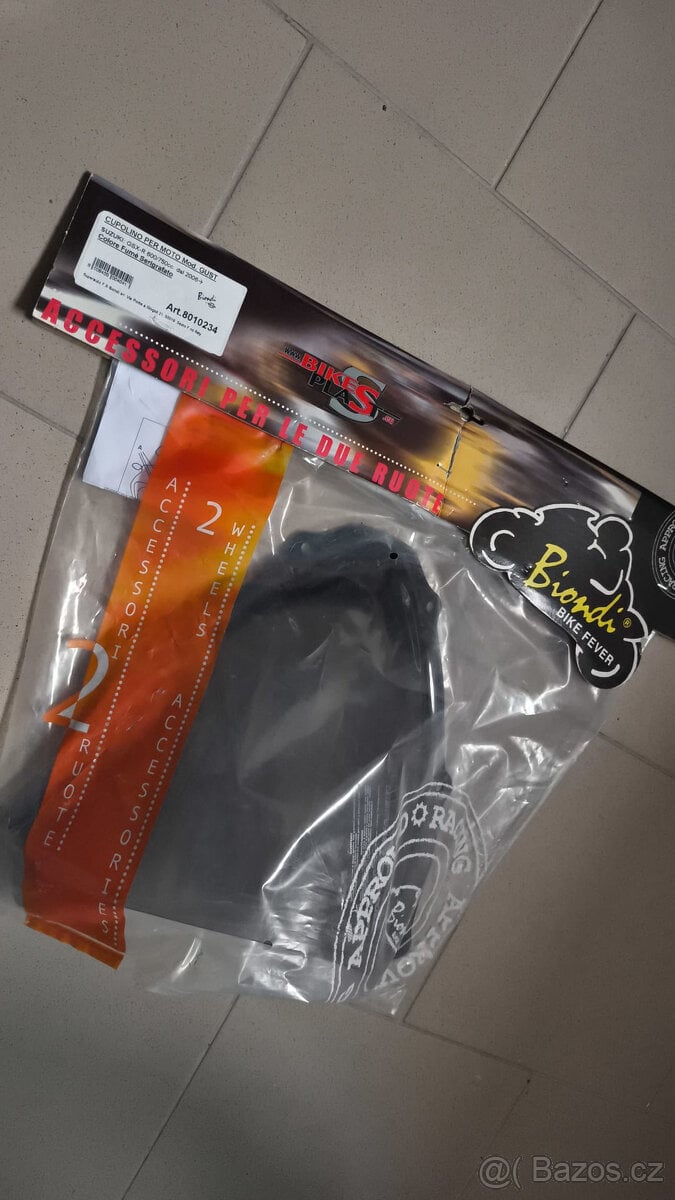 Plexi na různé typy motorek(kawasaki, honda, suzuki, yamaha)