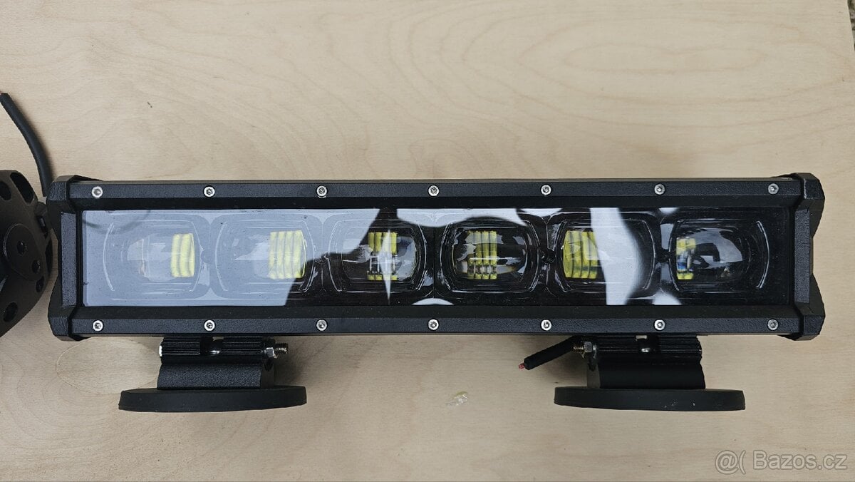2x Led offroad světlomet 60 W, 6600 lumenů ( 9-32V)