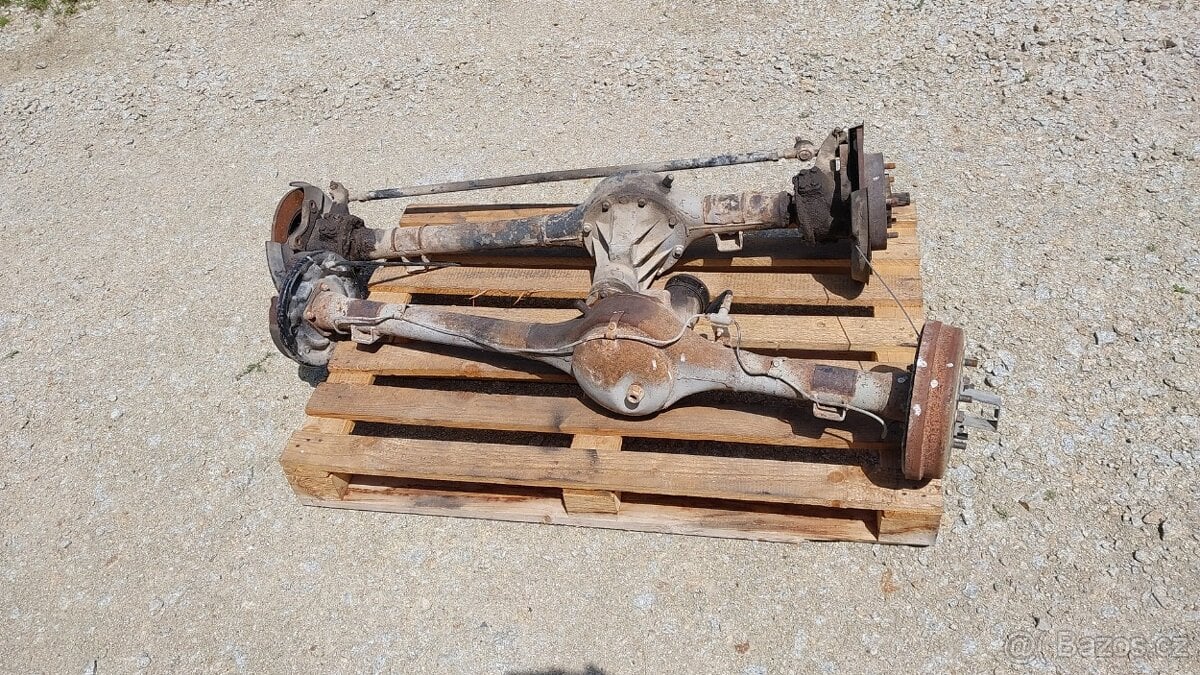 Suzuki Samurai – Nápravy široké