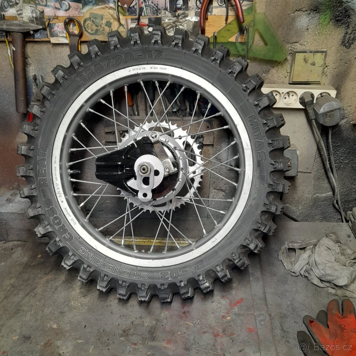 Zadní kolo Honda xl250