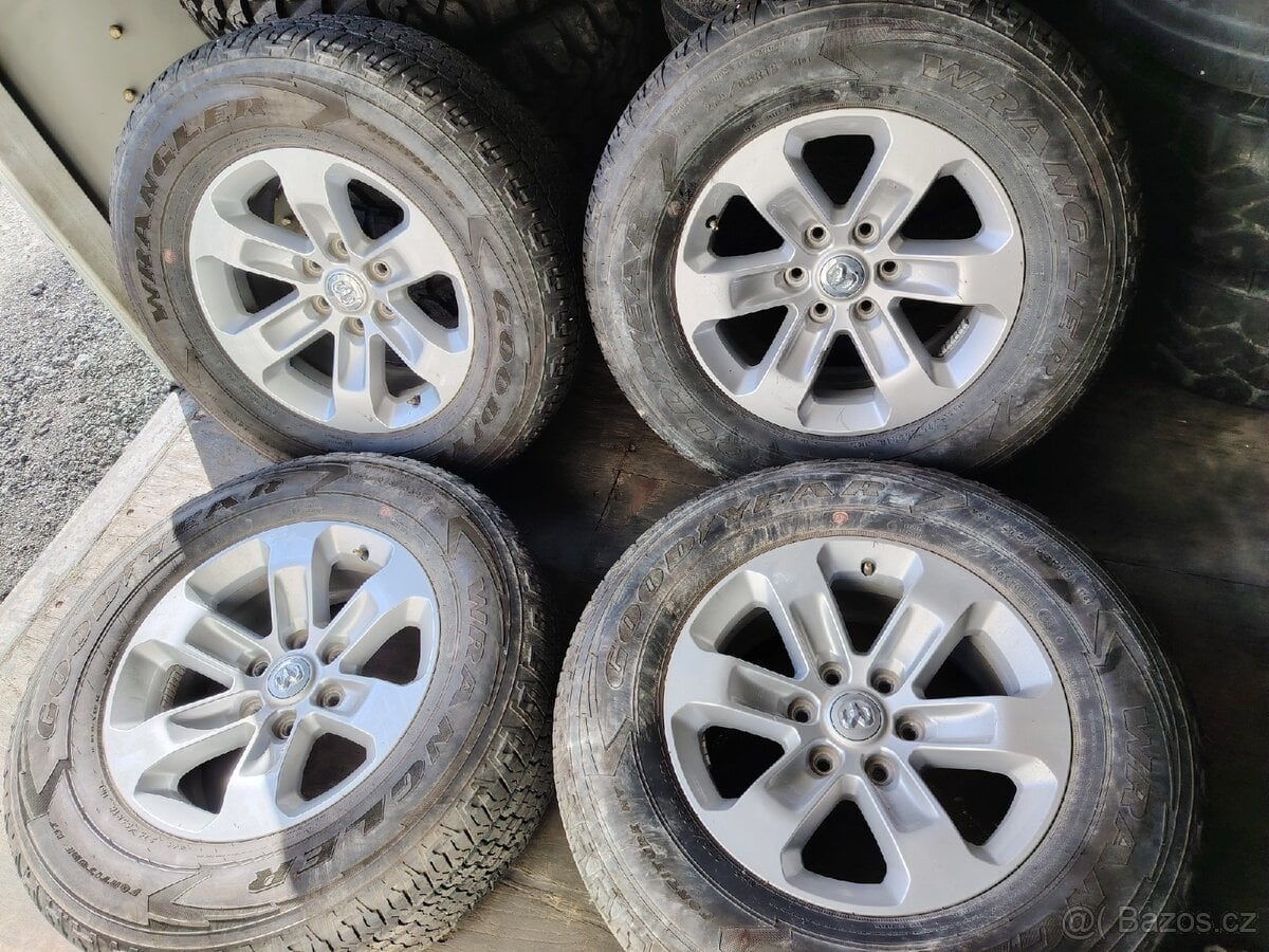 6x139.7 R18 ORIGINÁL KOLA RAM 1500