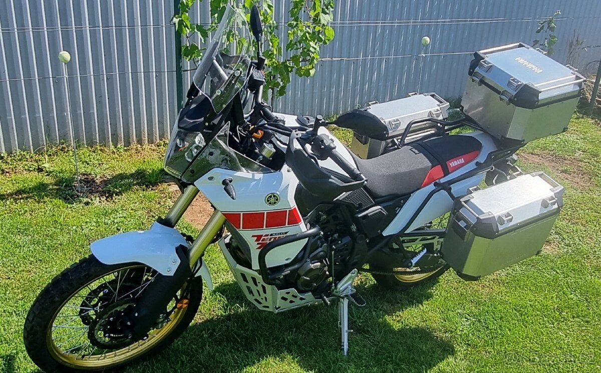 Tenere 700 Rallye najeto 300km