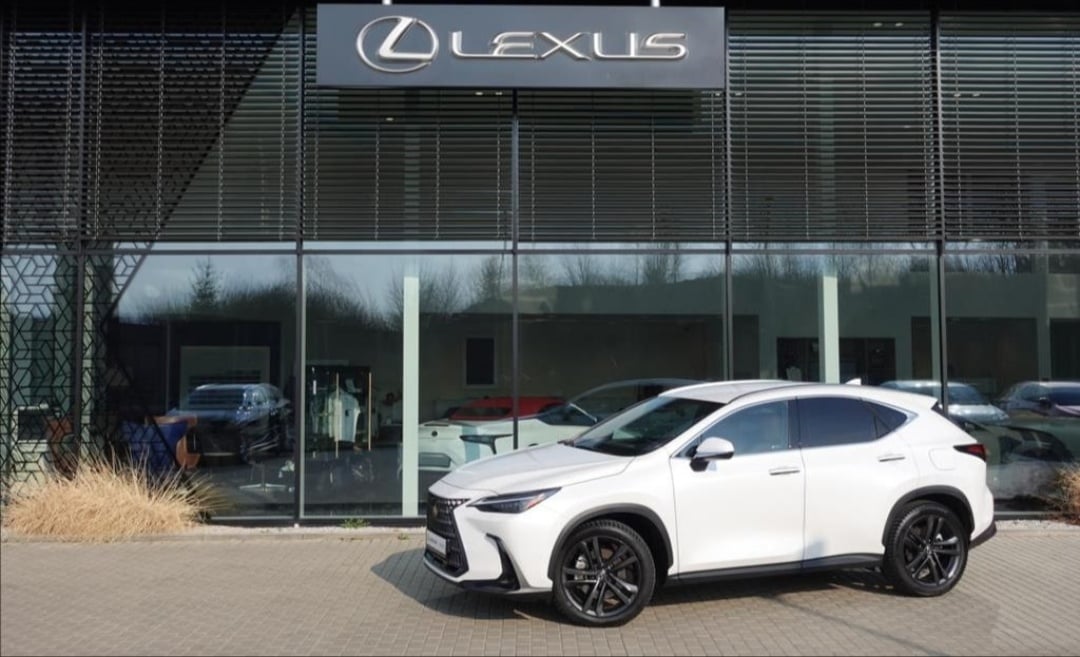 Lexus NX450h+ 2024 Head Up, Quad LED