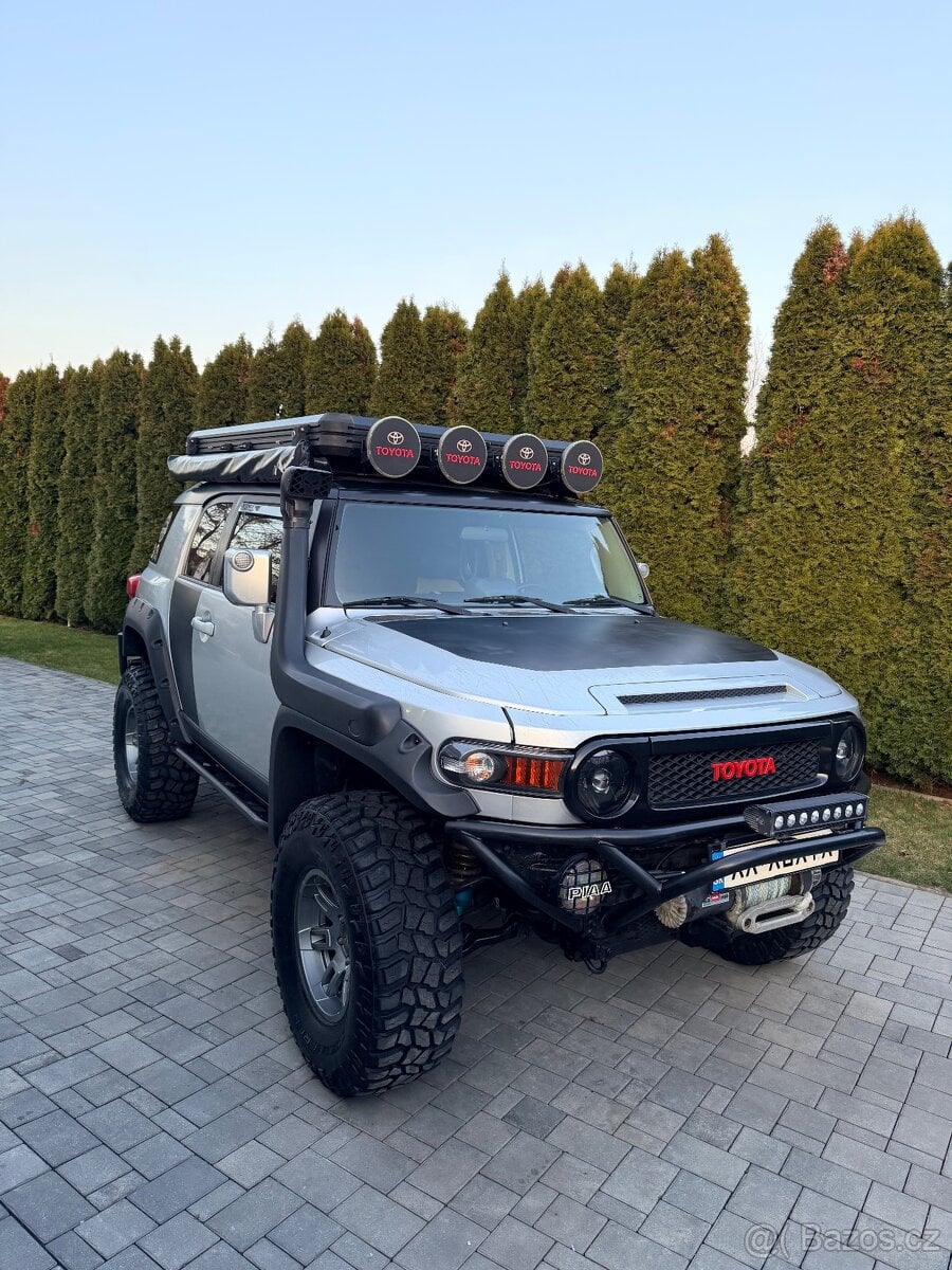 Toyota Fj (Land Cruiser)
