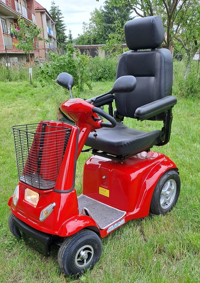 Čtyřkolka pro seniory Selvo 4800