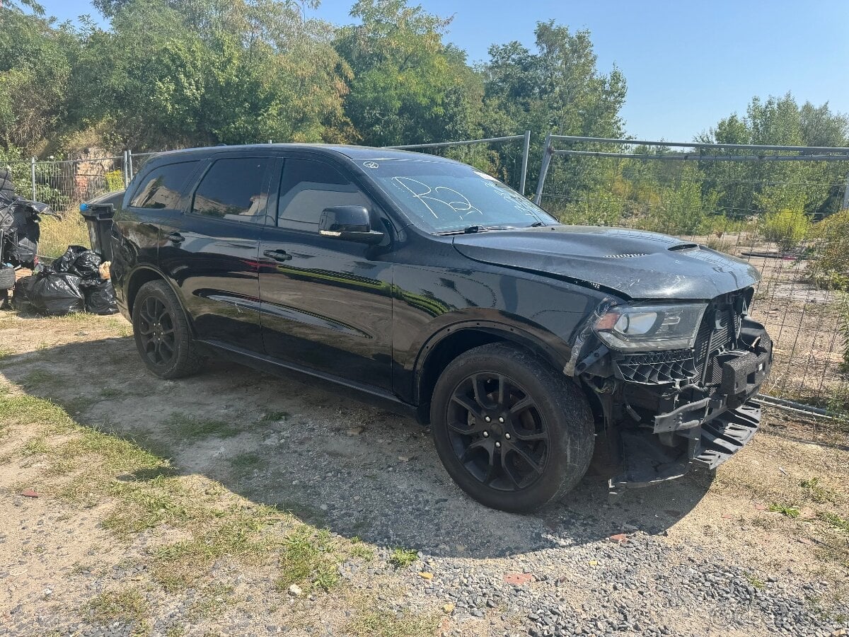 Dodge Durango 5.7 díly
