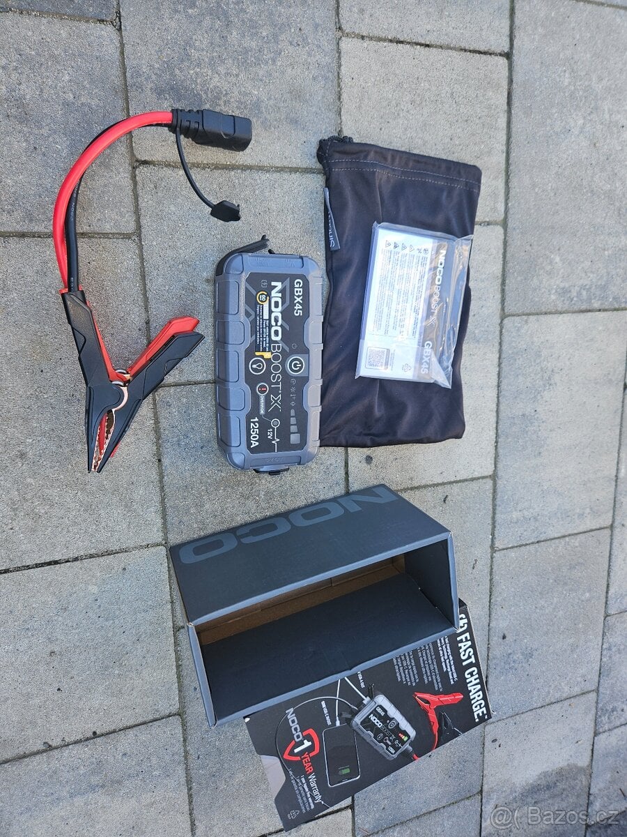 NOCO Boost X GBX45, výkonný 12V lithium jump starter / power