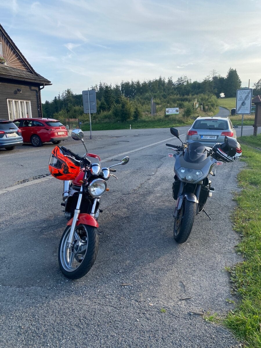 Koupím na Aprilia RSV Tuono světlo, řídítka