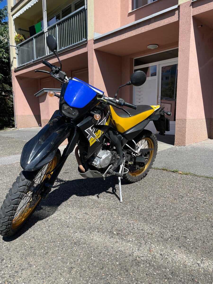 Yamaha xt 125r