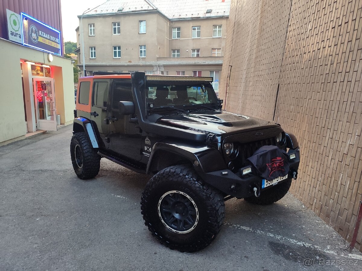 Jeep Wrangler,nový motor + lpg