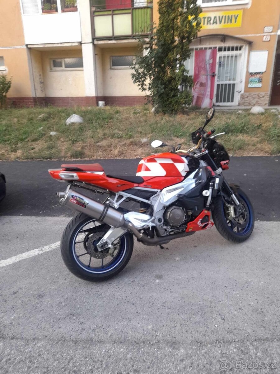 Aprilia tuono 1000r