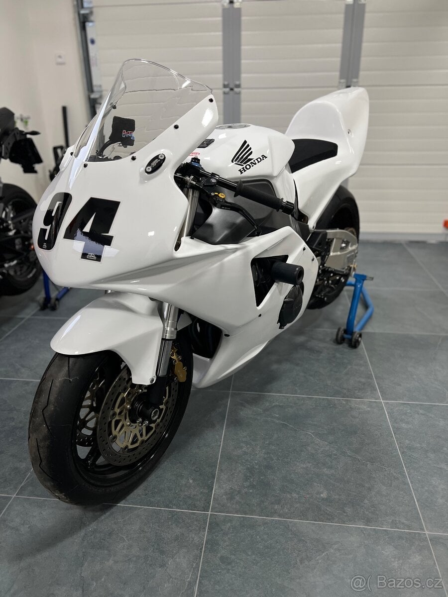 Honda CBR 954RR Fireblade 2003