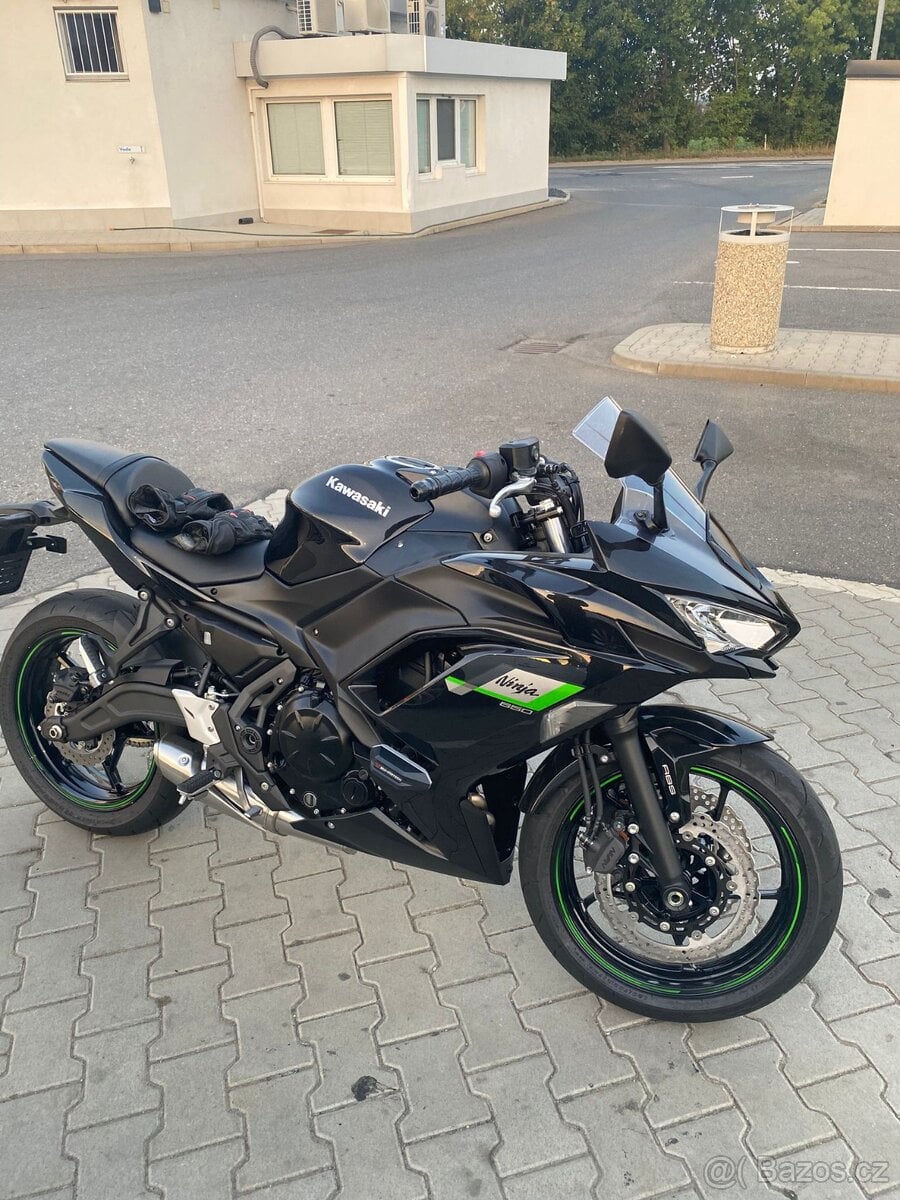 Kawasaki Ninja 650 ABS – A2 (35 kW) – TOP stav