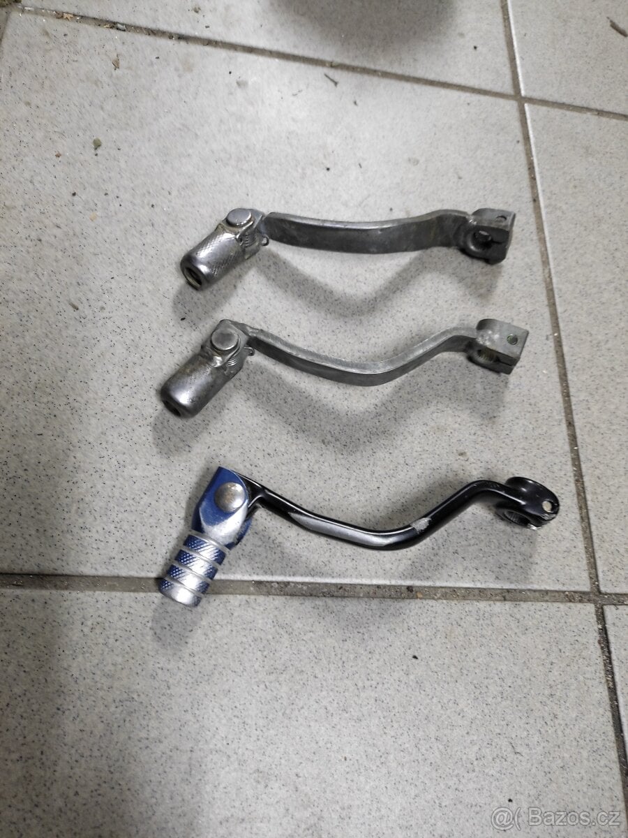 Prodám řadící páky YAMAHA YZ 85