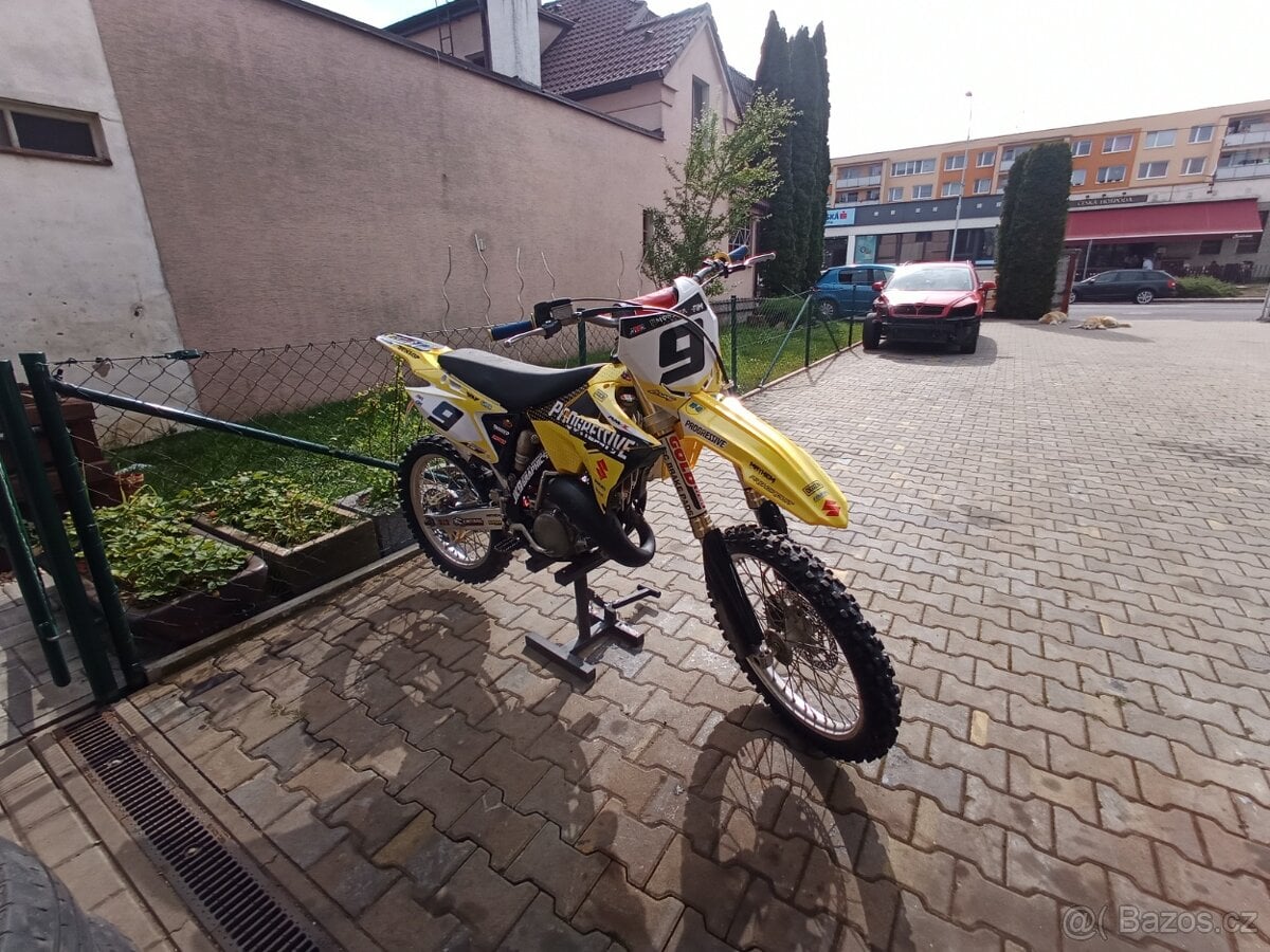 Suzuki RM 125