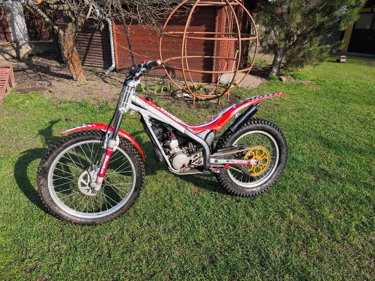 Trial Šlapačka Beta 80