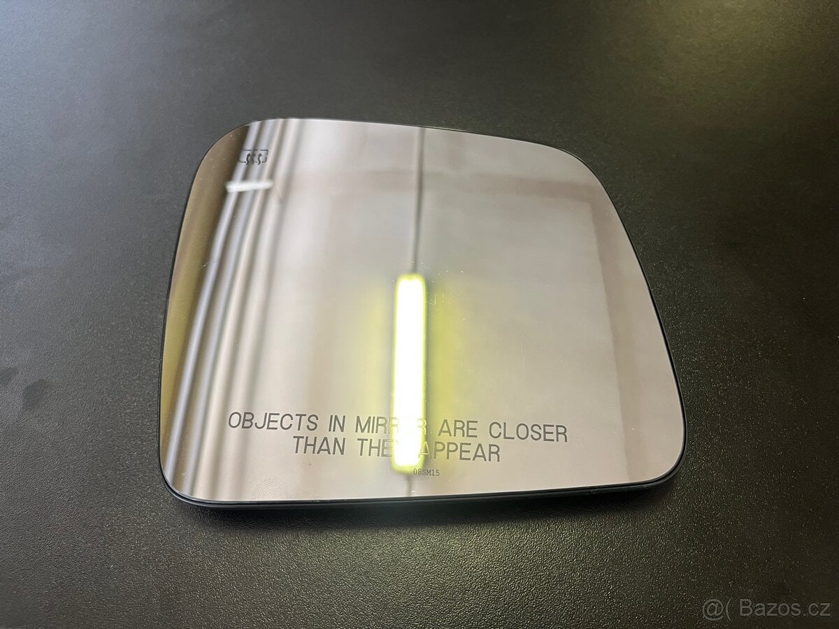 P sklo zrcátka Durango/Grand Cherokee WK2