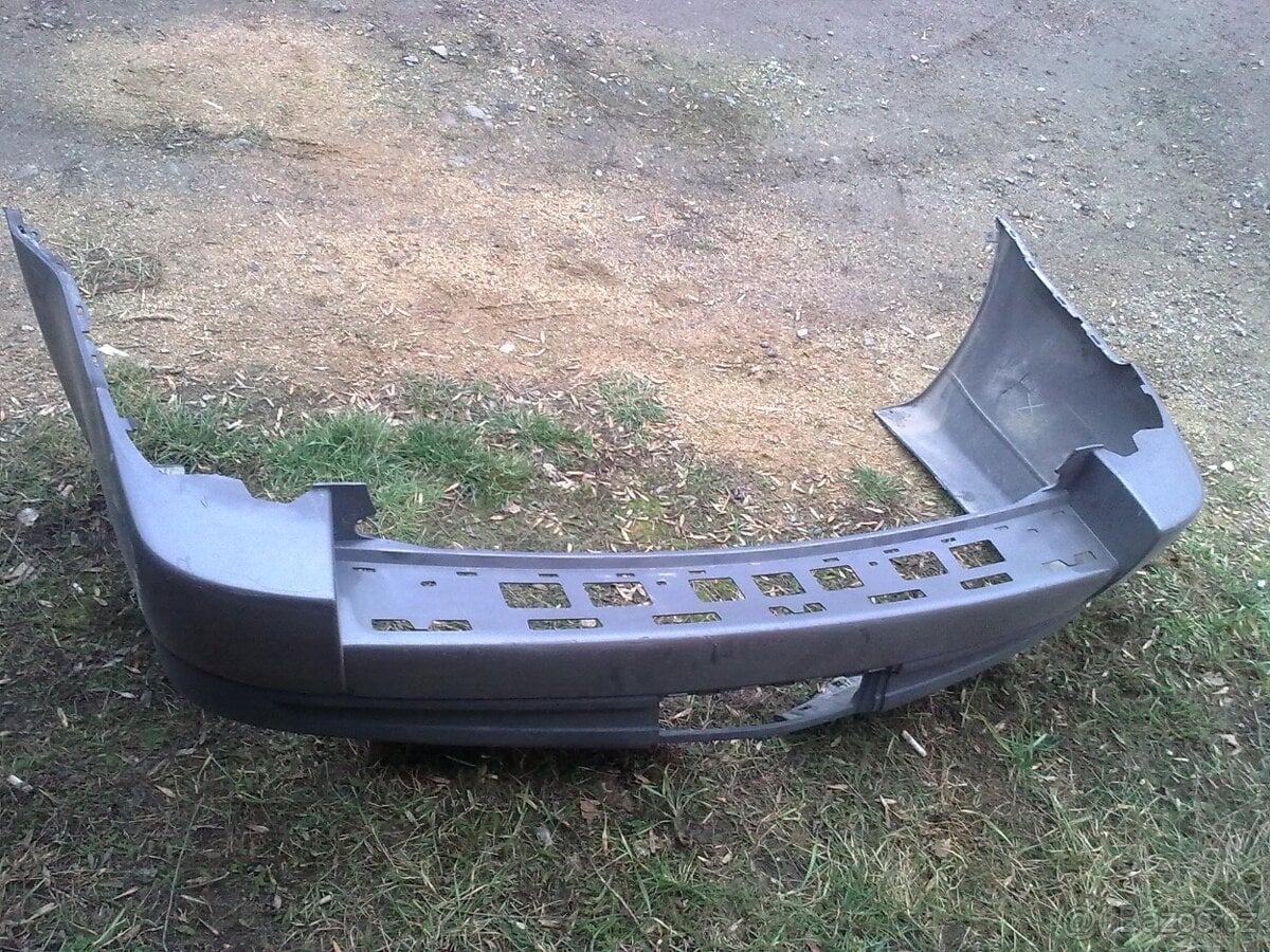 Range Rover Sport- zadní nárazník