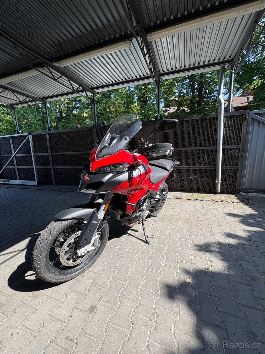 Ducati Multistrada V2S / 2024