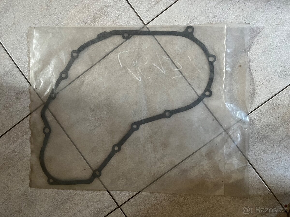 Těsnění víka rozvodů Land Rover