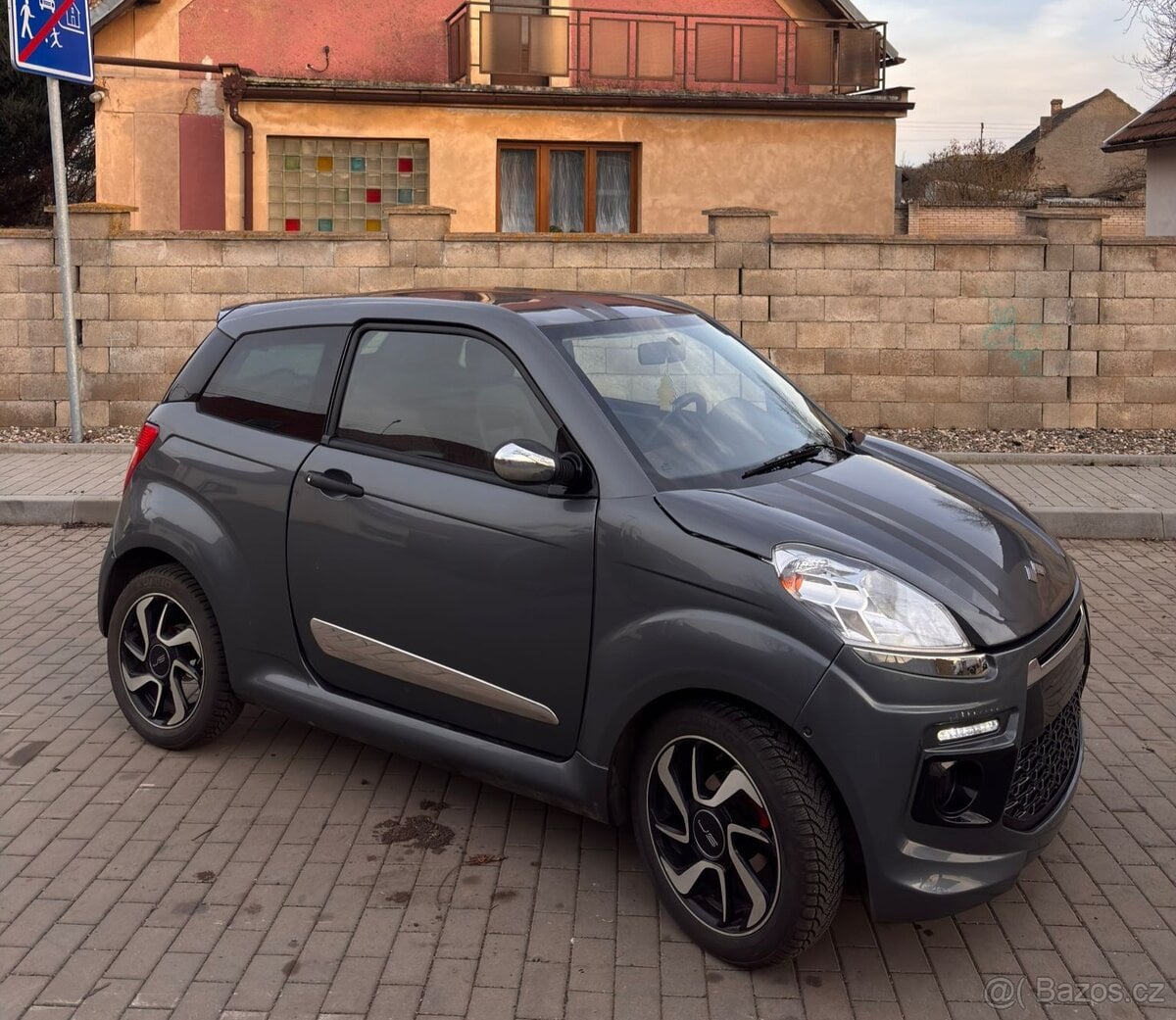 Ligier JS 50L od 15let