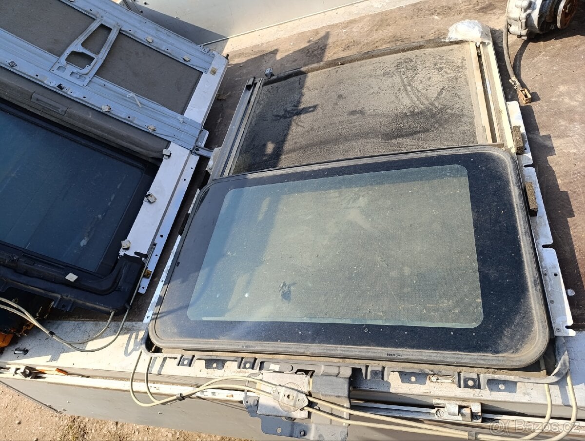 Elektrický šibr Nissan Patrol Y61