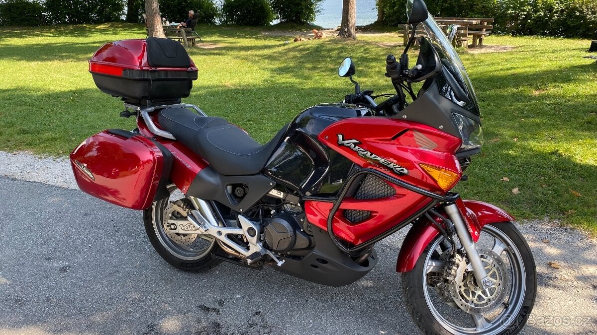 Honda XL 1000V Varadero / 3x kufry, snížená, super stav