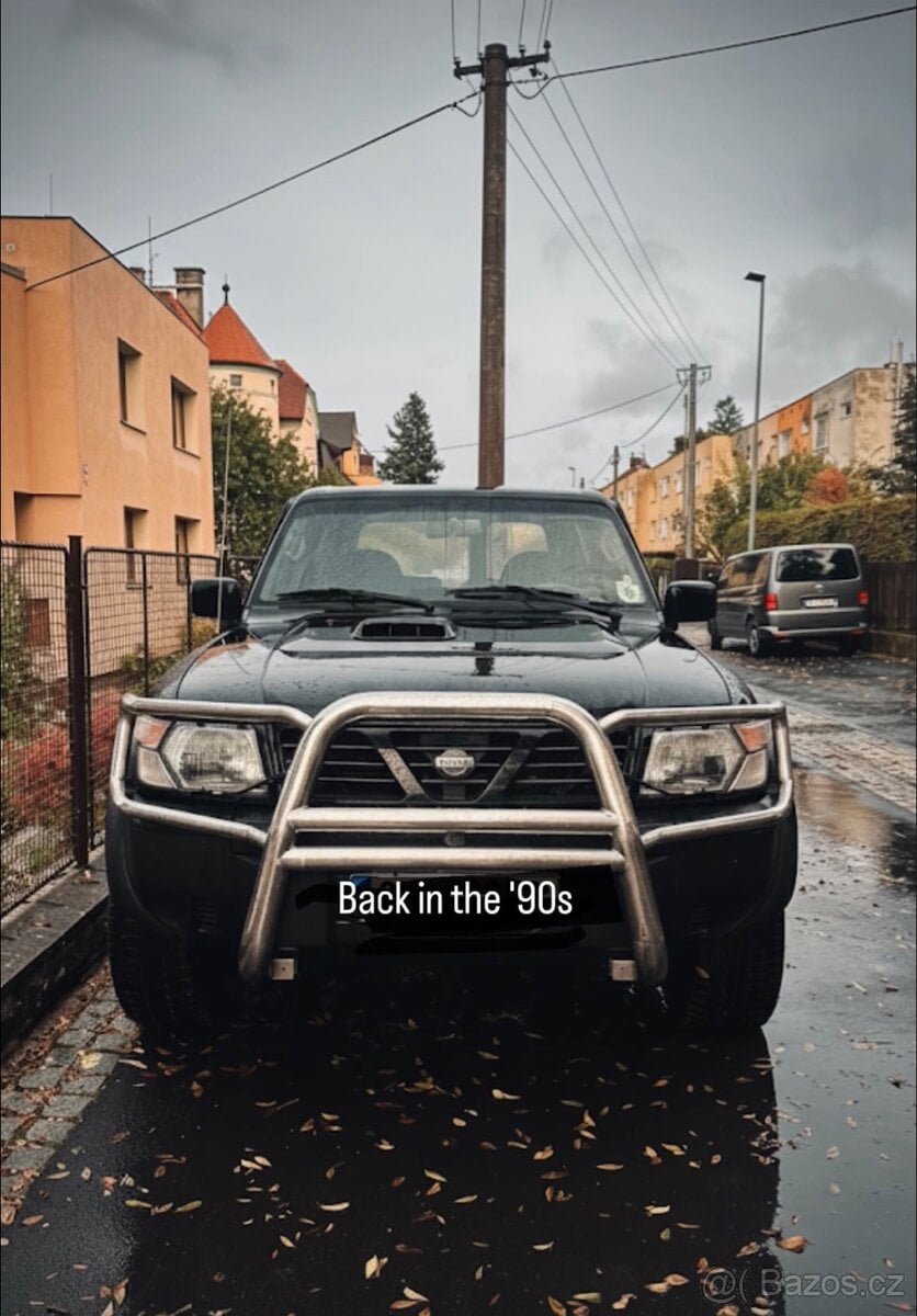 Přední rám Nissan patrol y61
