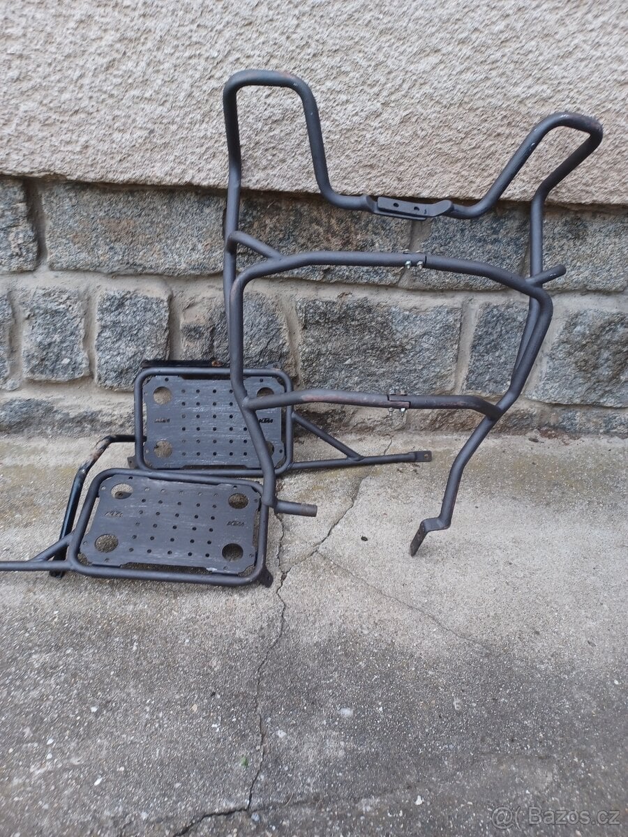 KTM LC4 640 - 620 PADÁKY A NOSIČE KUFRŮ