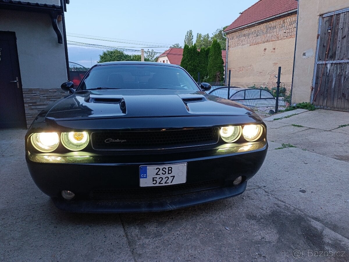 Dodge Challenger 3.6