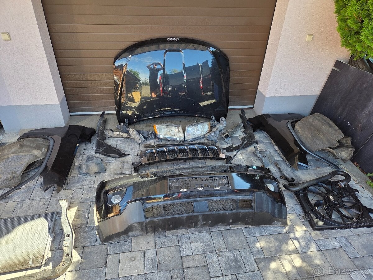 Díly Jeep Grand cherokee WK2  - přední část.