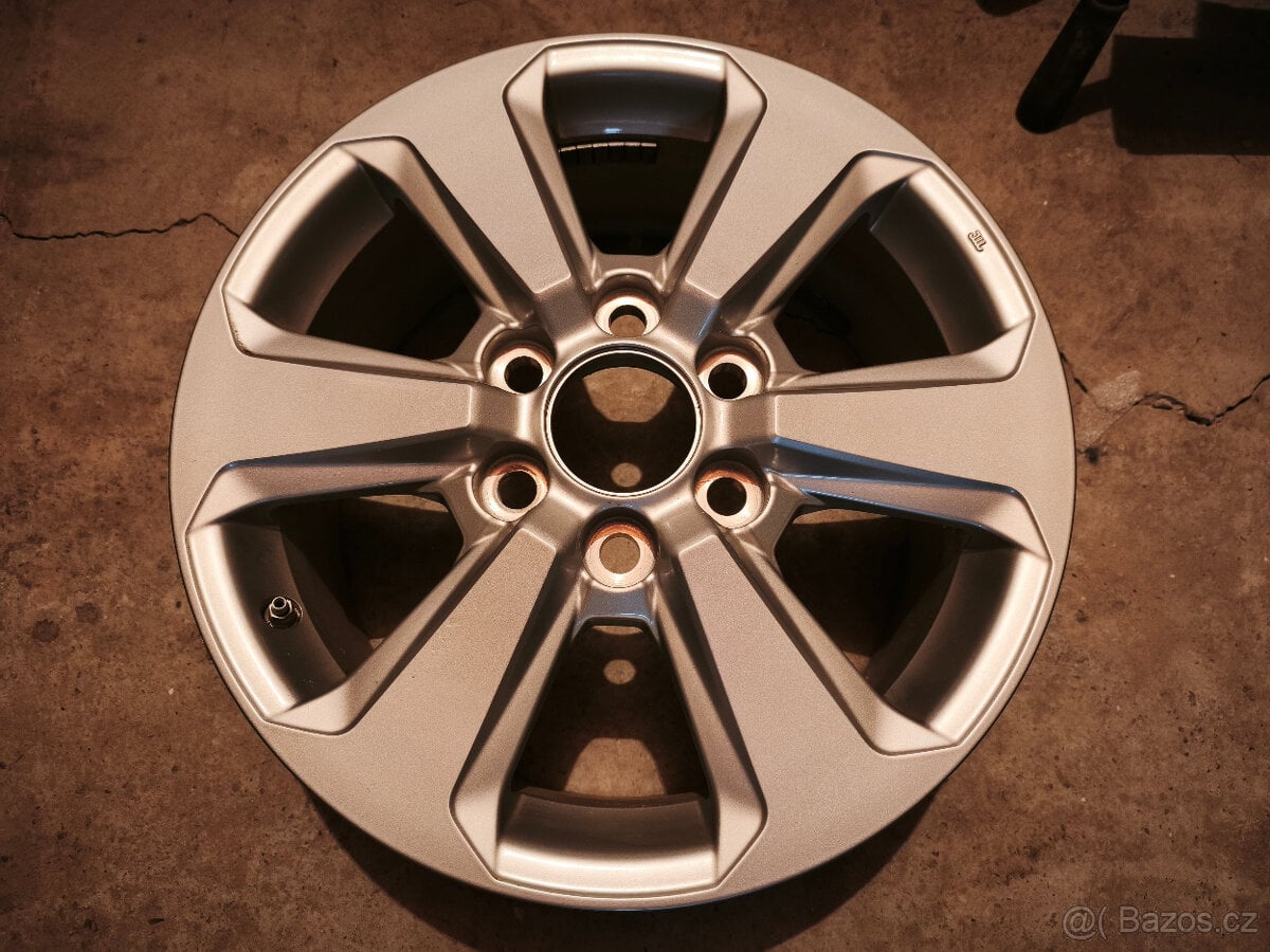 Toyota Land Cruiser J250 - orig. 18" alu disky + snímače