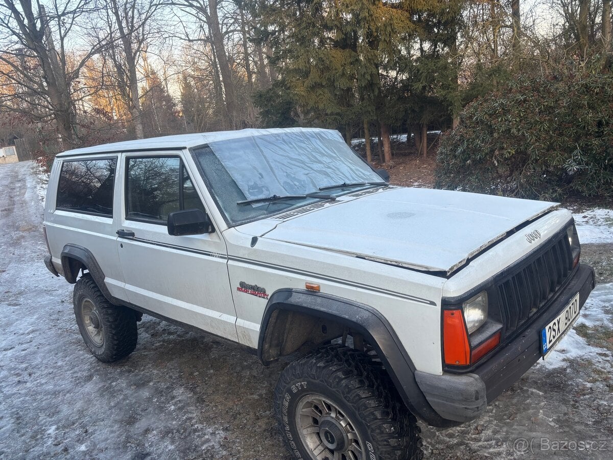 Jeep cherokee 2,1td 3dv