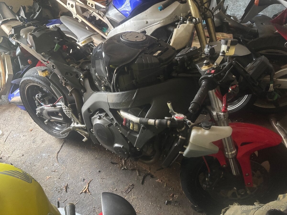 Rozprodam Honda CBR 1000RR Fireblade 04-07 SC57 na dily