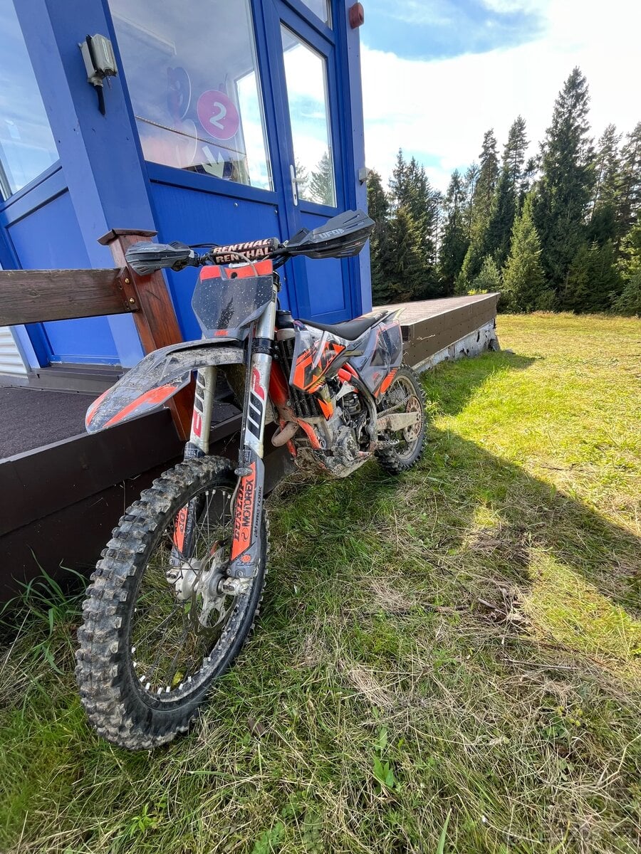 SXF 450 2018 + AKRAPOVIC VYFUK A ZVOD