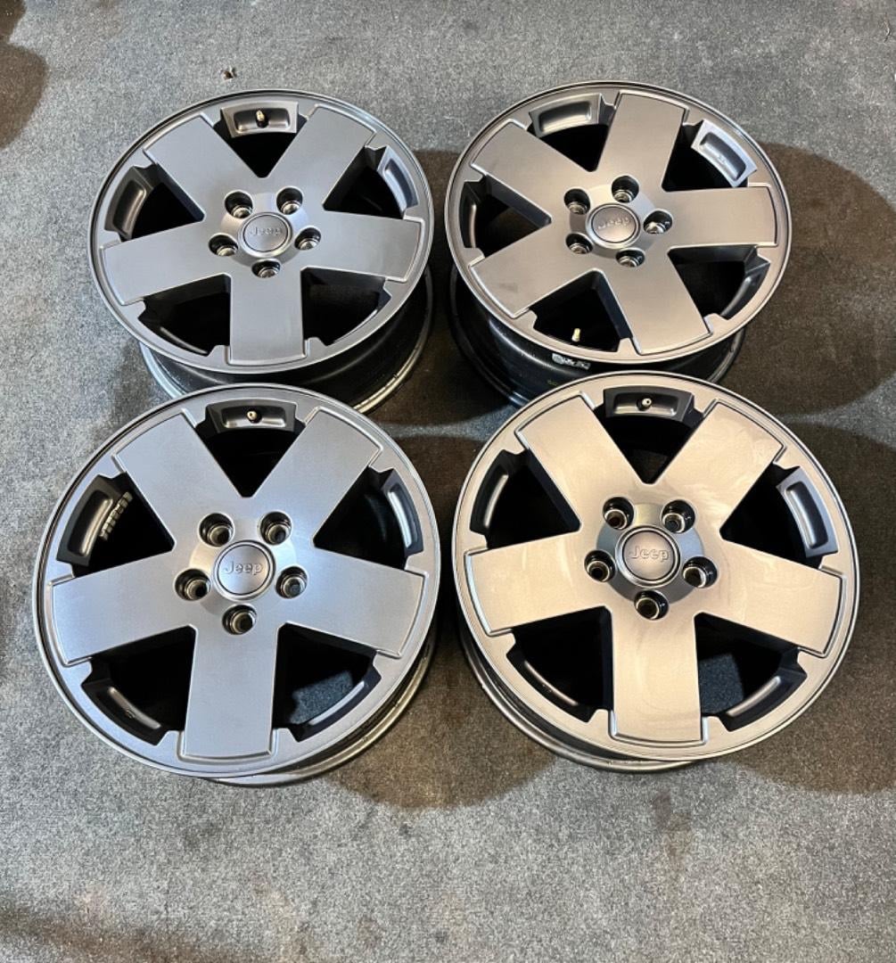 5x127 R18 Jeep Wrangler JK - originál alu disky - senzor -