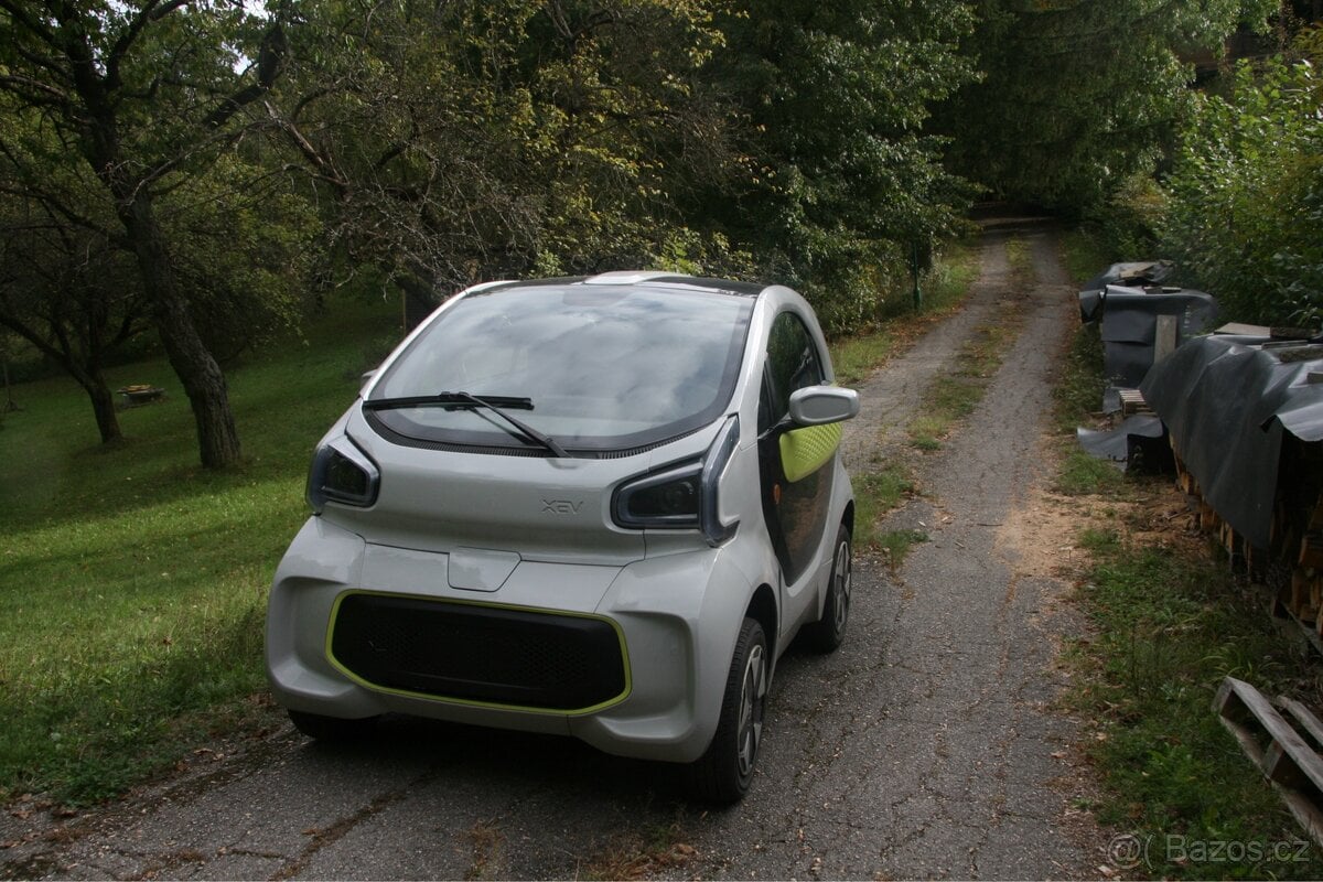 Elektrická motorka od 16 let