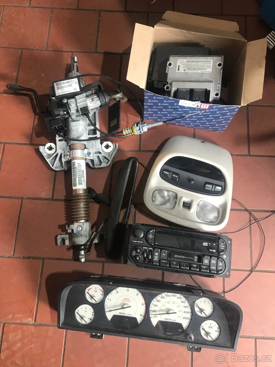 Jeep Grand Cherokee 2.7 crd díly