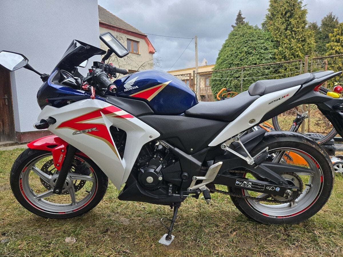 Honda CBR 250 R