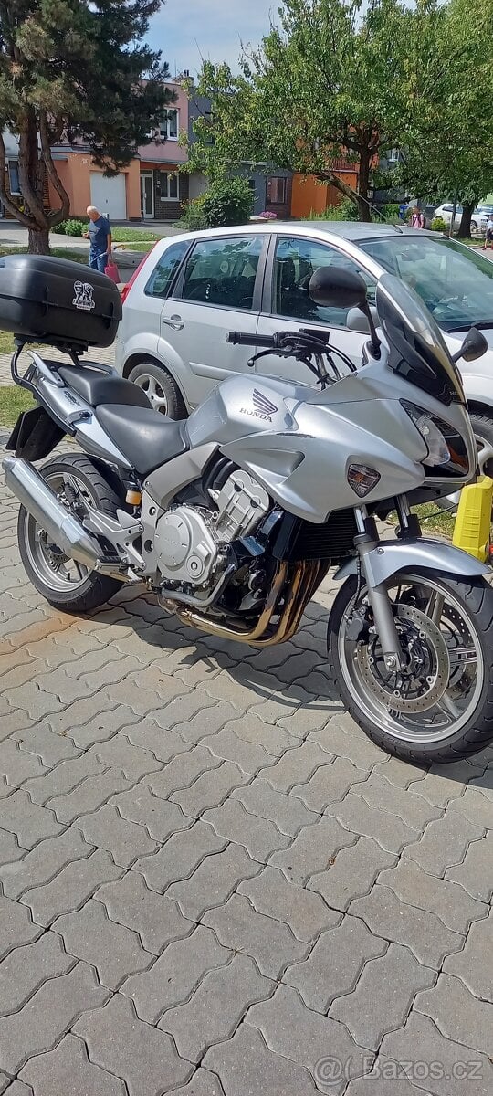 Honda CBF 1000