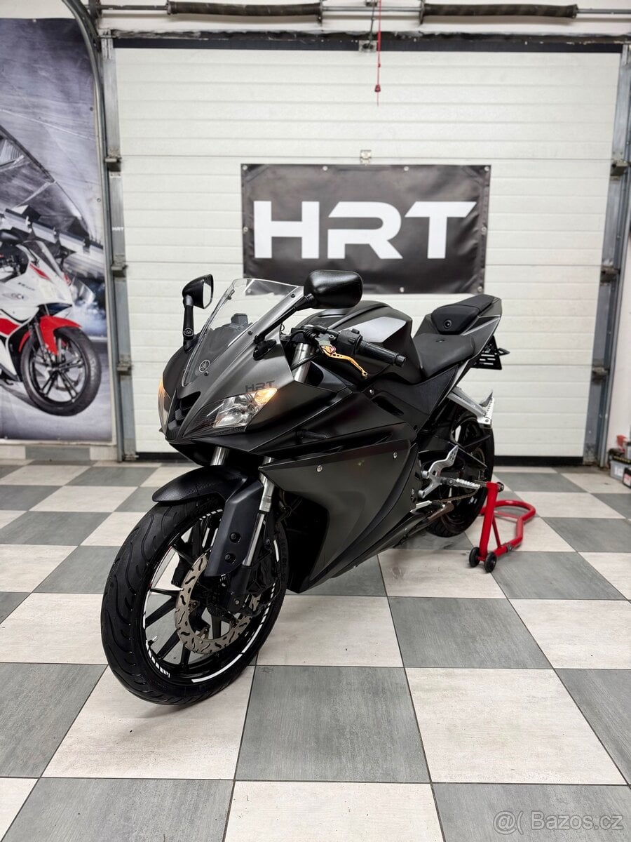 Yamaha YZF-R125 2015 ABS 28000KM TOP STAV ZÁRUKA