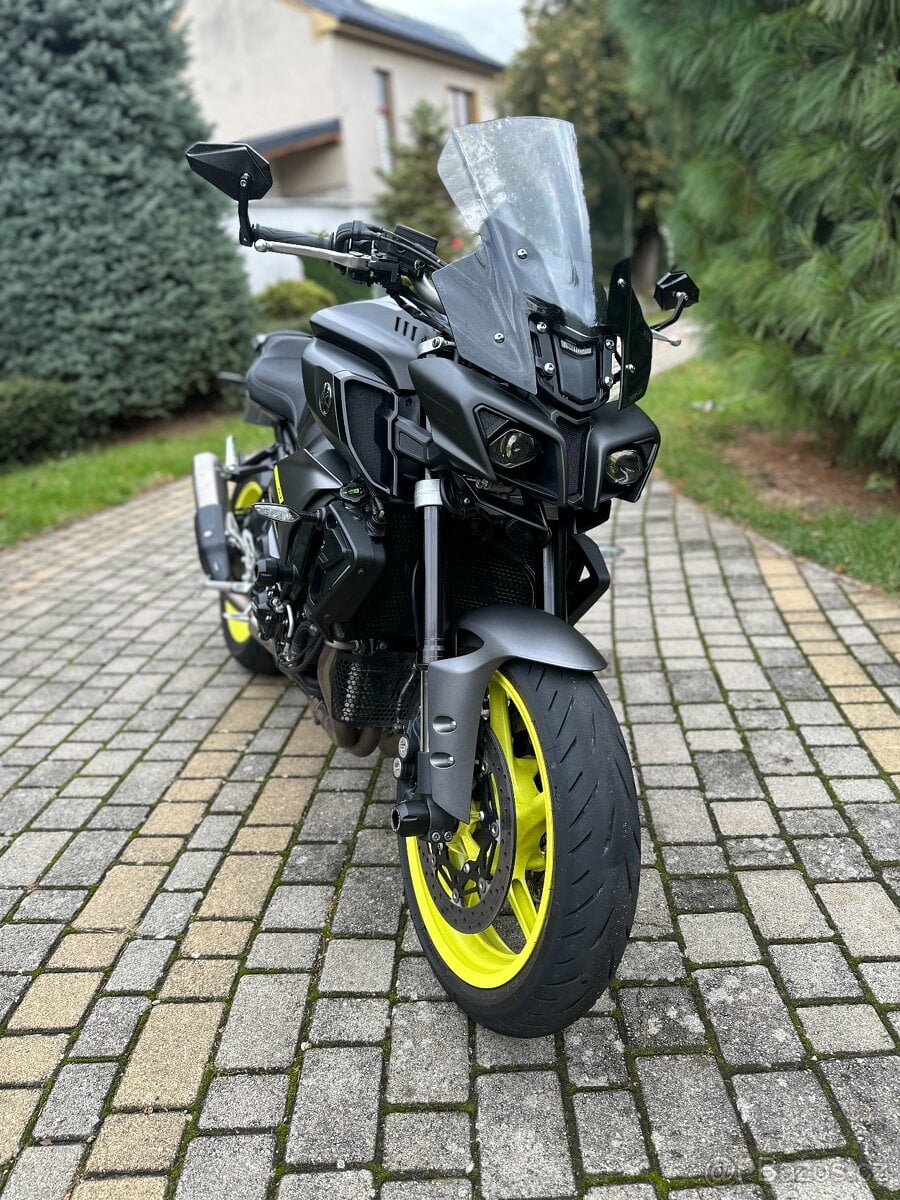 Yamaha MT10 touring,13xxx km, Akrapovič, - DPH