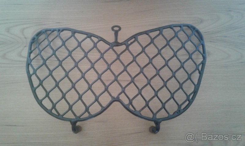 Mřížka na světlo Africa Twin 750 RD 07