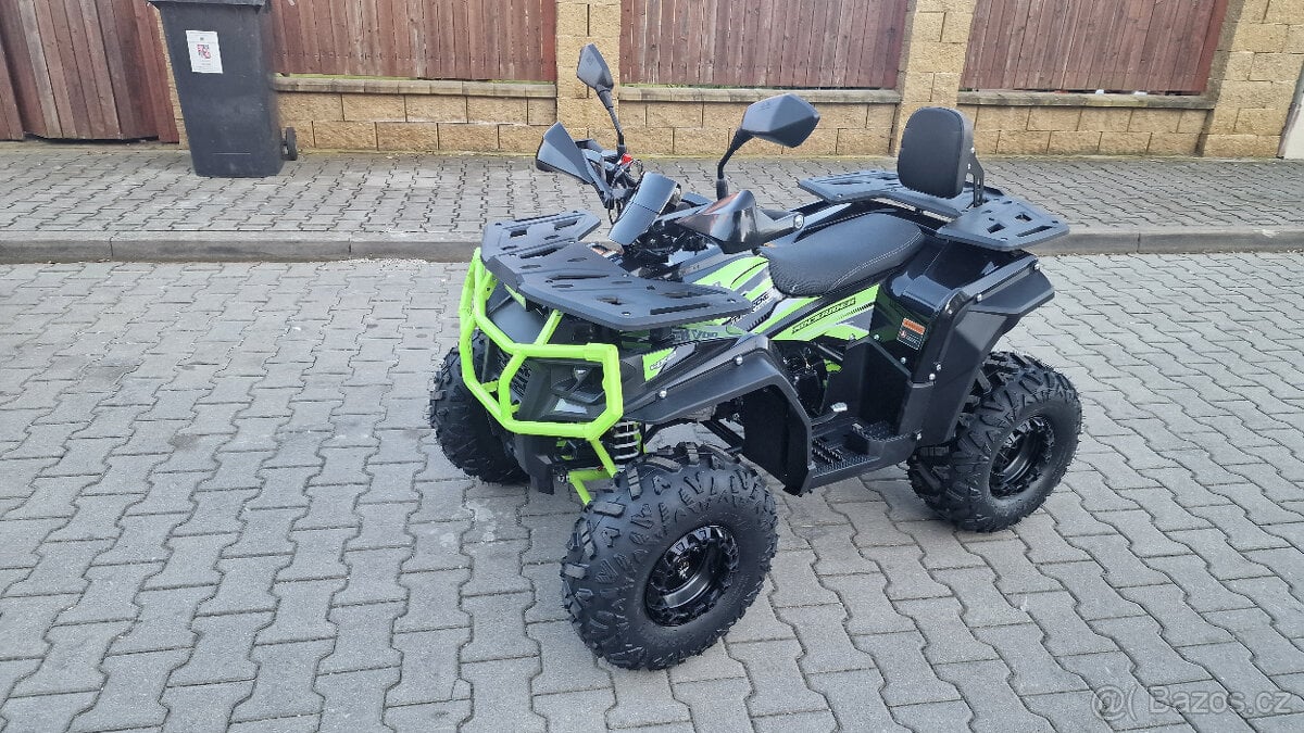 Dětská čtyřtaktní čtyřkolka RockRider 125ccm